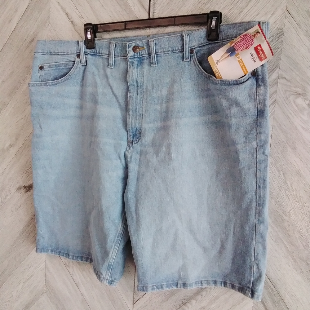 Wrangler Denim Men's And Big Men's Relaxed Fit Shorts Sz: 46 Light Wash